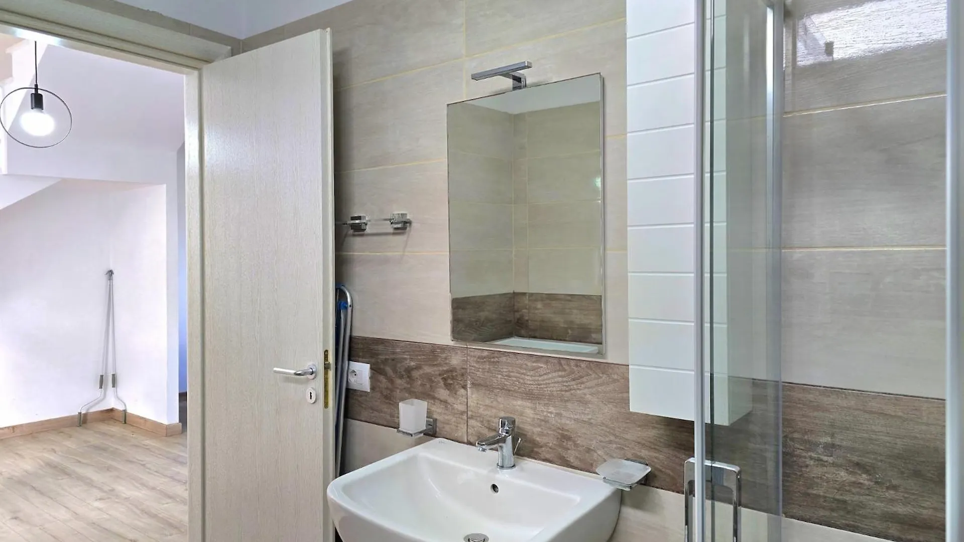 Spacious Villa For Seven Guests Plazhi San Pietro 0*,  アルバニア