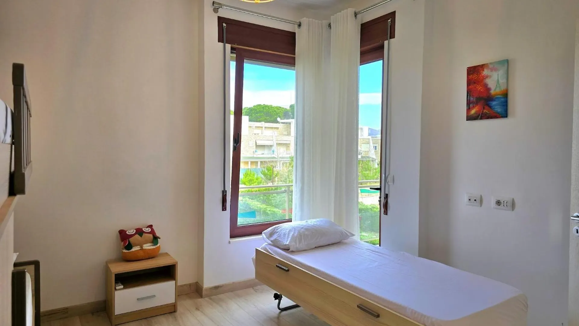 Spacious Villa For Seven Guests Plazhi San Pietro