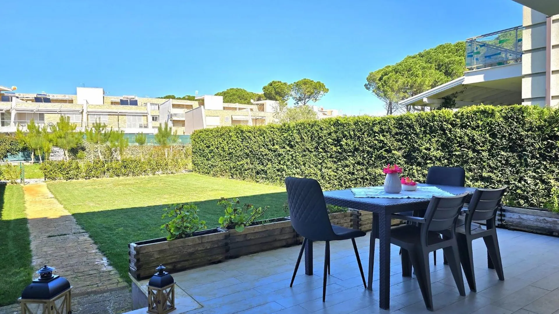 Spacious Villa For Seven Guests Plazhi San Pietro