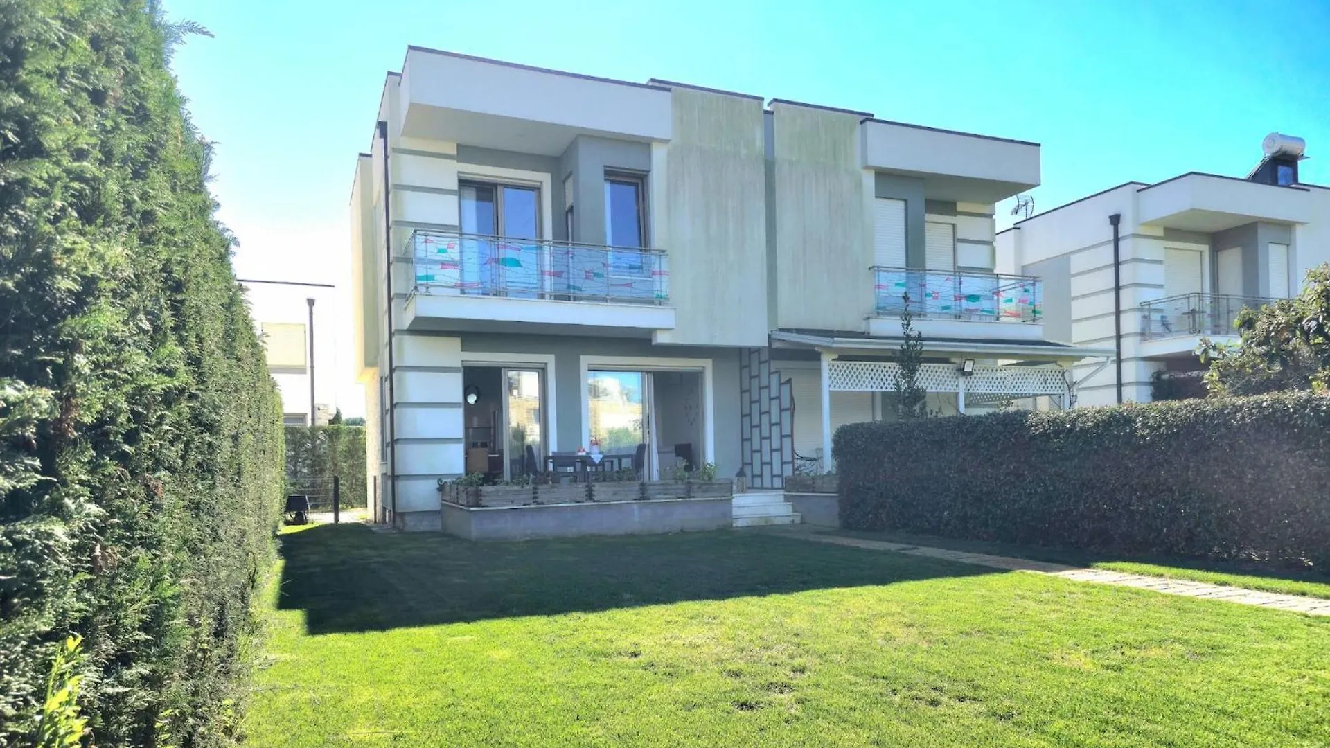 Spacious Villa For Seven Guests Plazhi San Pietro 0*,